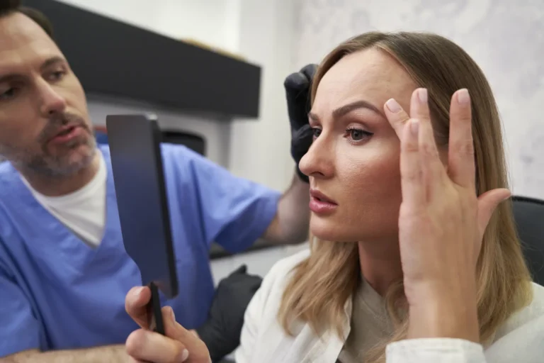 Lifting facial: mejor edad, tipos (SMAS, deep plane) y cuánto dura