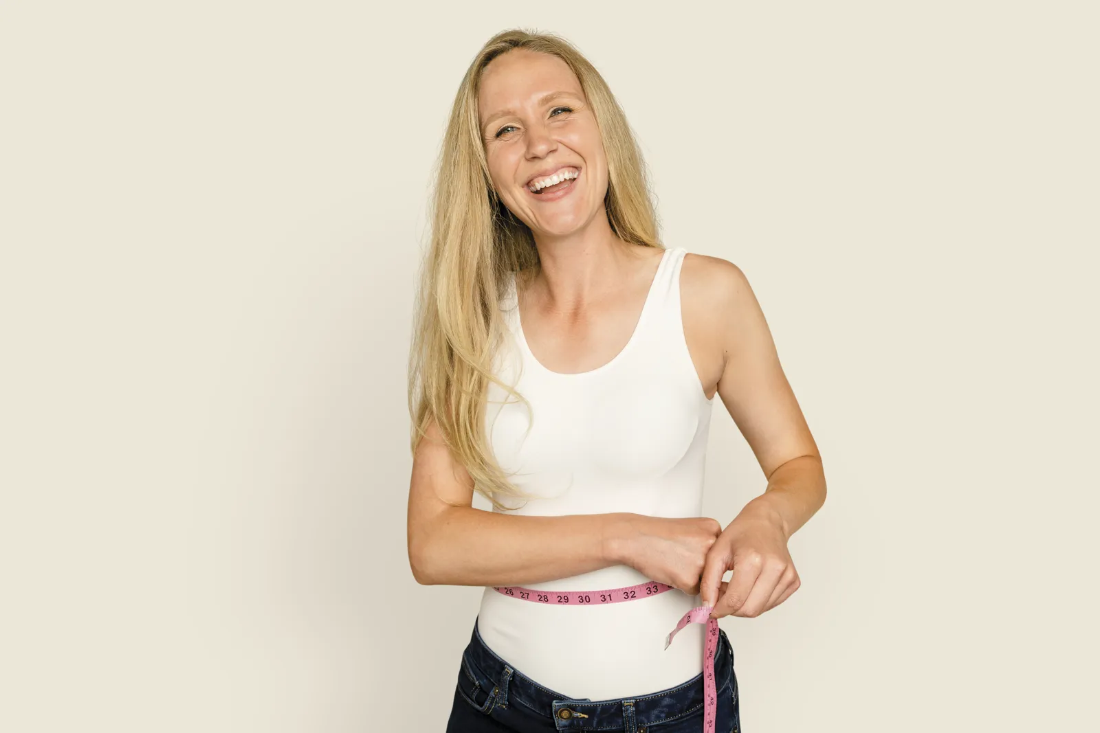 Abdominoplastia o liposucción: cuál necesitas de verdad (Ereván)